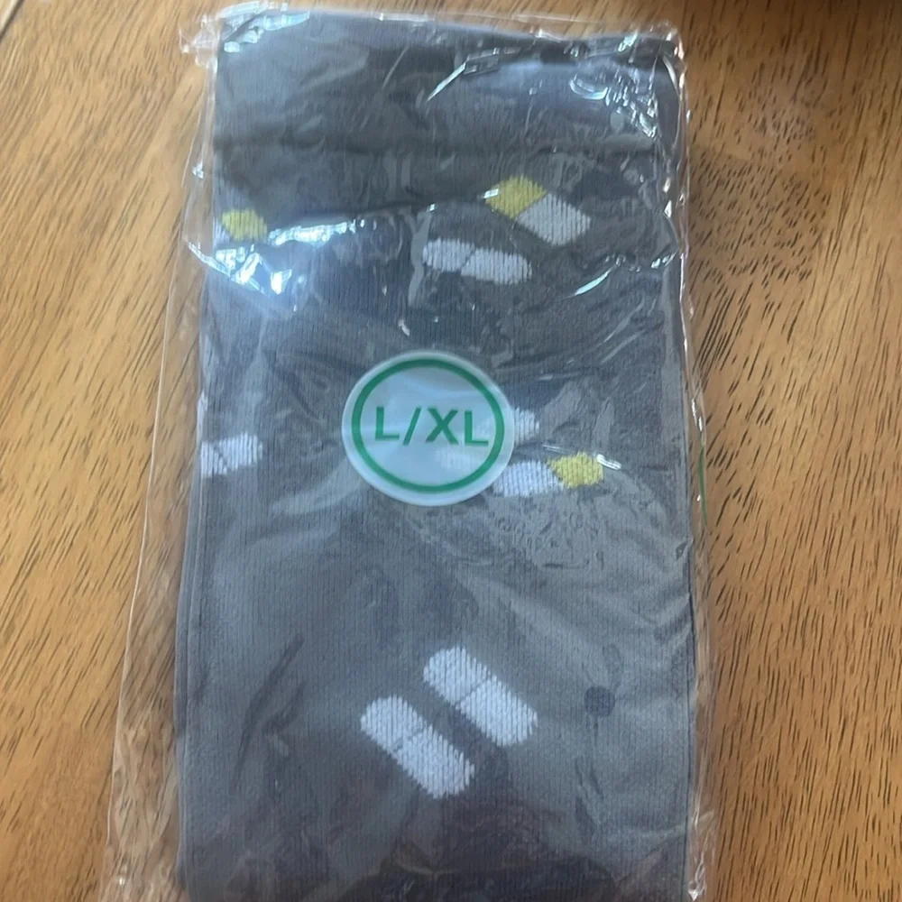 Compression Socks - Picture 2 of 3